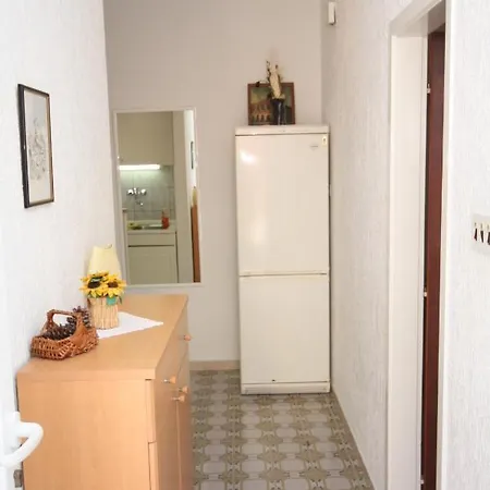 Apartamento With A Parking Space - 2147 Dubrovnik